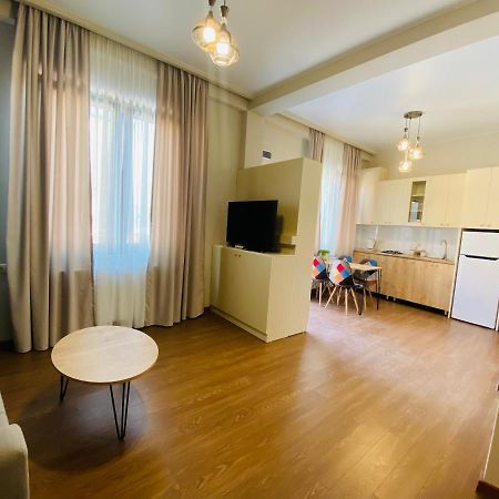Luxury Apartment In Old Tbilisi With Terrace Extérieur photo