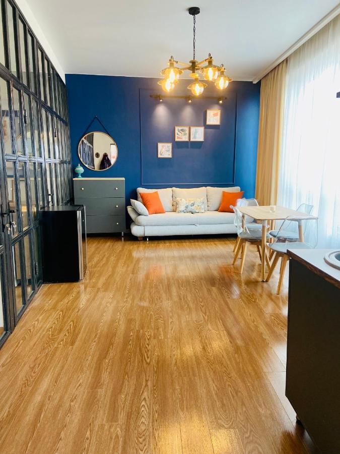 Luxury Apartment In Old Tbilisi With Terrace Extérieur photo