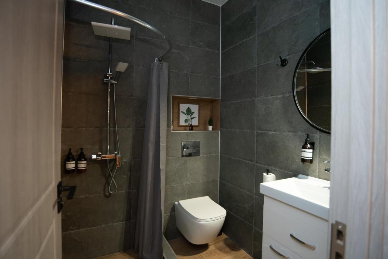 Luxury Apartment In Old Tbilisi With Terrace Extérieur photo