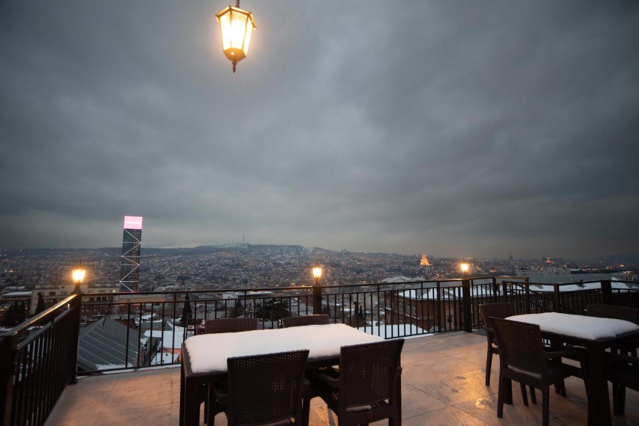 Luxury Apartment In Old Tbilisi With Terrace Extérieur photo