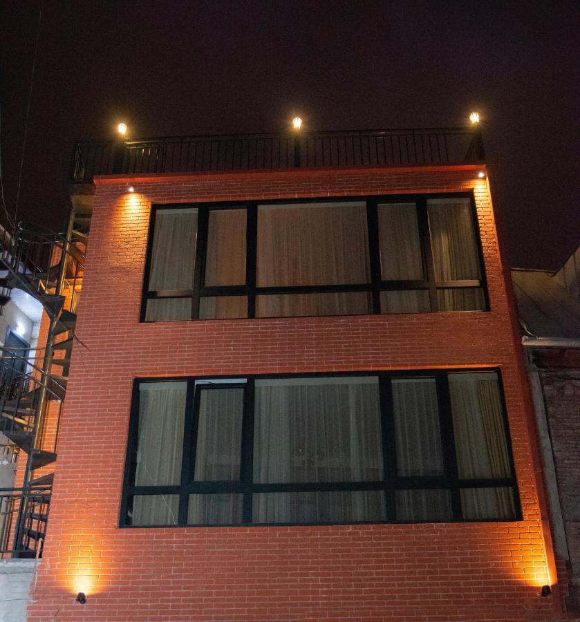 Luxury Apartment In Old Tbilisi With Terrace Extérieur photo
