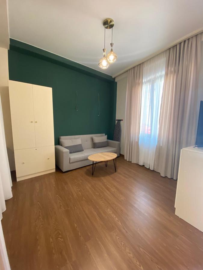 Luxury Apartment In Old Tbilisi With Terrace Extérieur photo