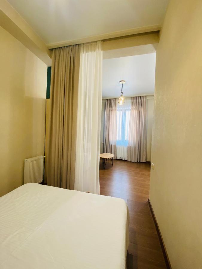 Luxury Apartment In Old Tbilisi With Terrace Extérieur photo
